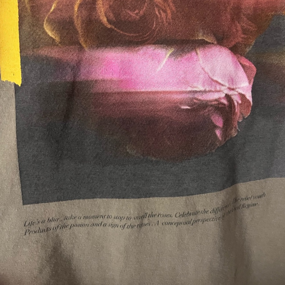 Civil Regime Graphic T-Shirt with Floral Design - Picture 5 of 6